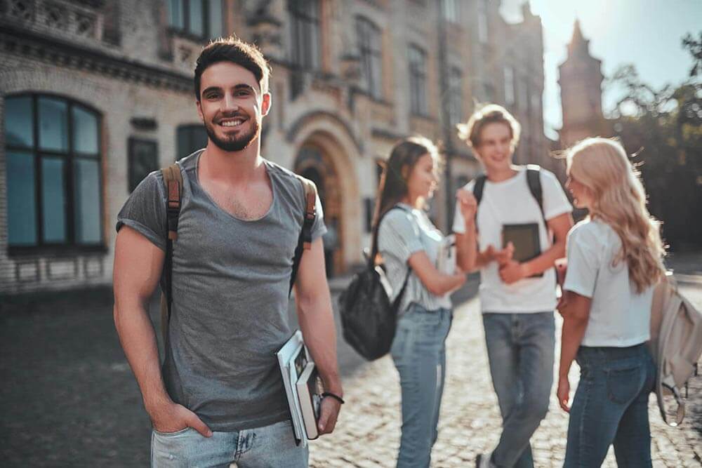 Rassemblements d'étudiants à l'université