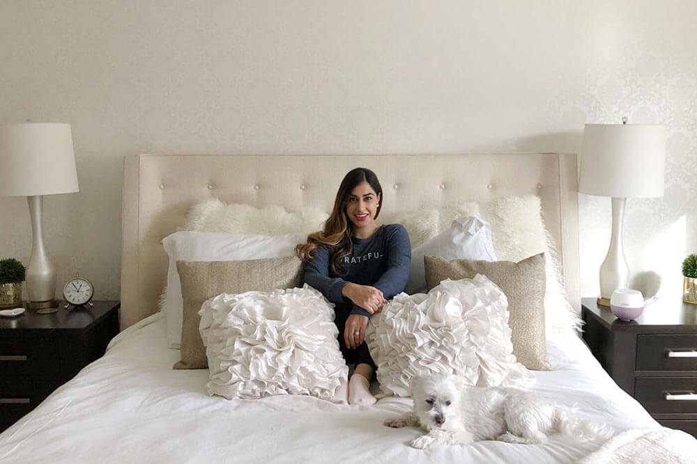 Kiki Khosla, Blogueuse sp├⌐cialis├⌐e en mode, beaut├⌐ et style de vie
