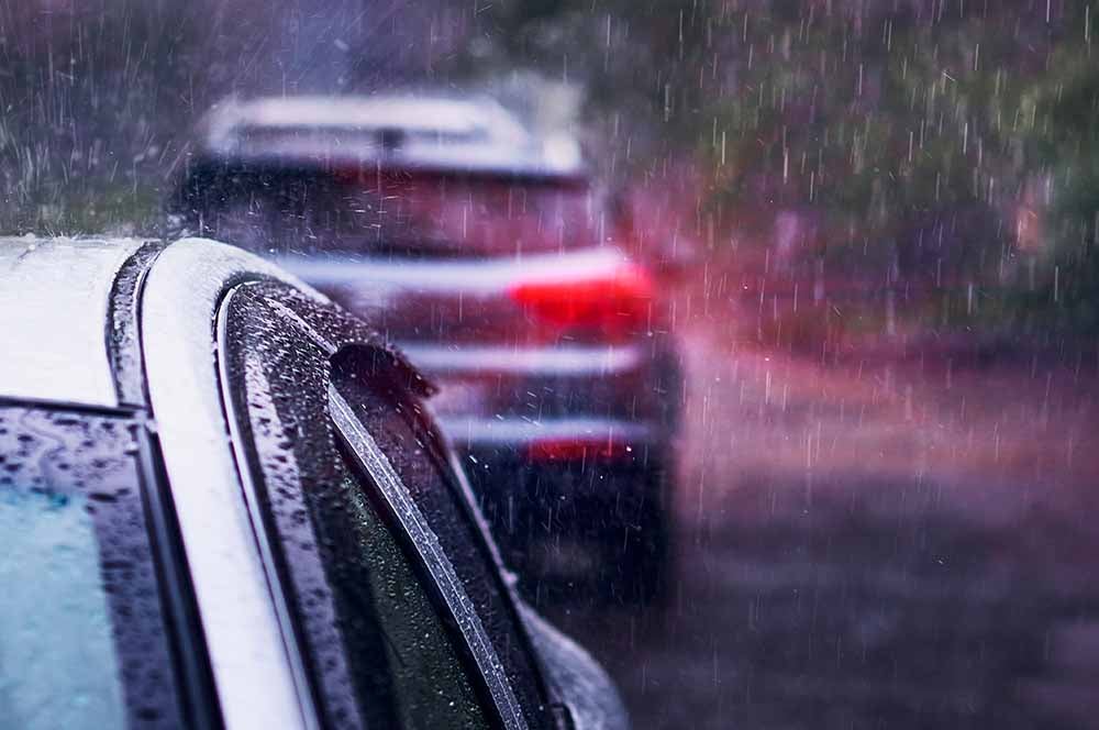 Traffic during heavy rain